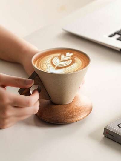 كأس قهوة سيراميك على شكل قمع